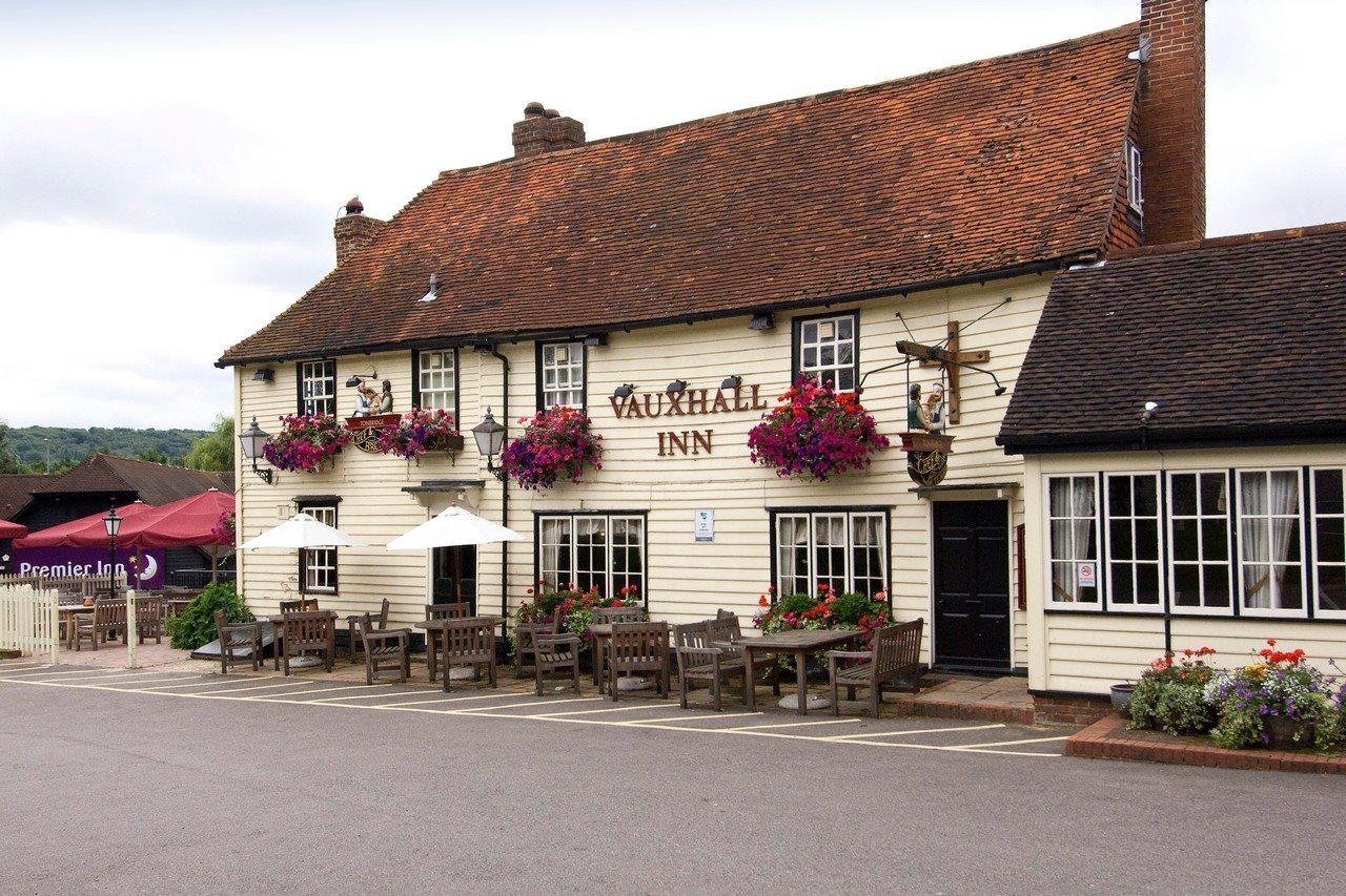 Premier Inn Tonbridge Exterior photo