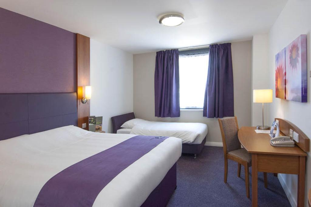 Premier Inn Tonbridge Room photo